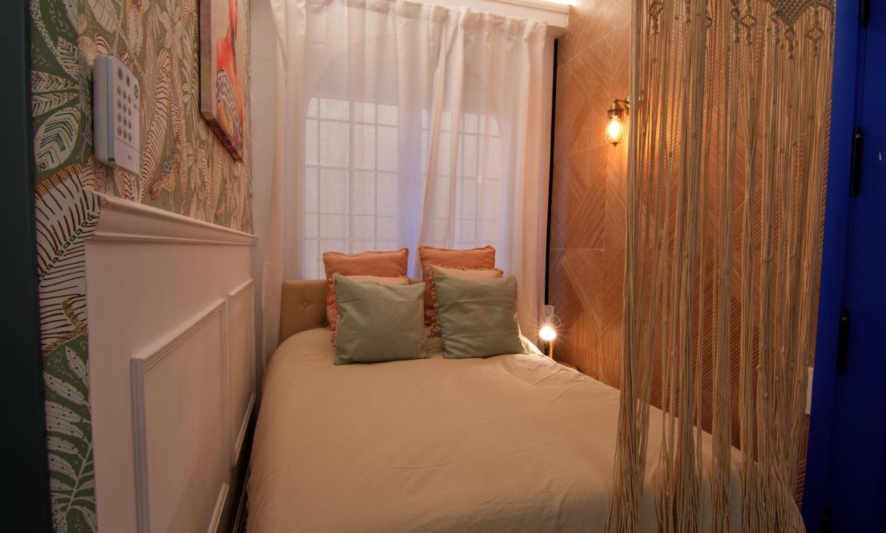Mara'S Apartments Torremolinos La Mar - Beachfront Tiny House - Bajondillo Exterior photo